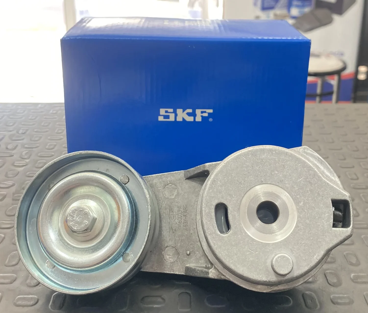 2972 tensor poly v skf s10 mwm 2001-11 Tensor Poly-V SKF S10 Motor Mwm 2001/11 - Image 1